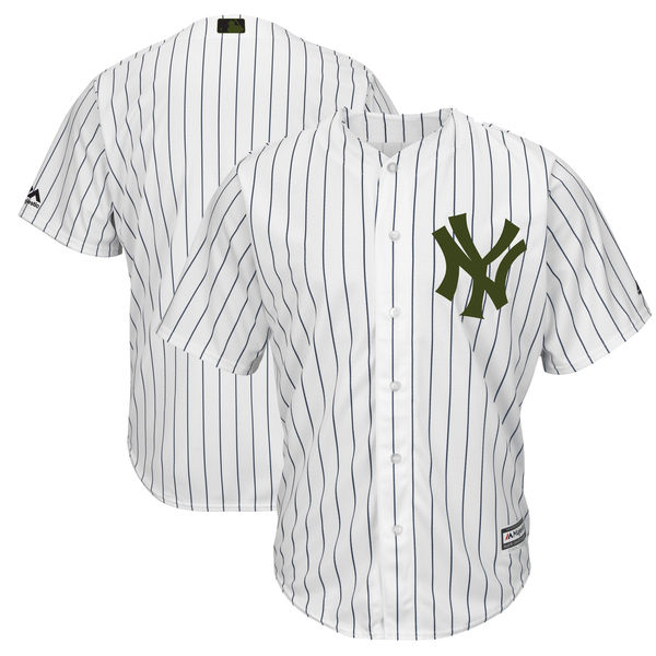 Men's MLB New York Yankees White Majestic 2018 Memorial Day Authentic Collection Flex Base Stitched Jersey - Click Image to Close