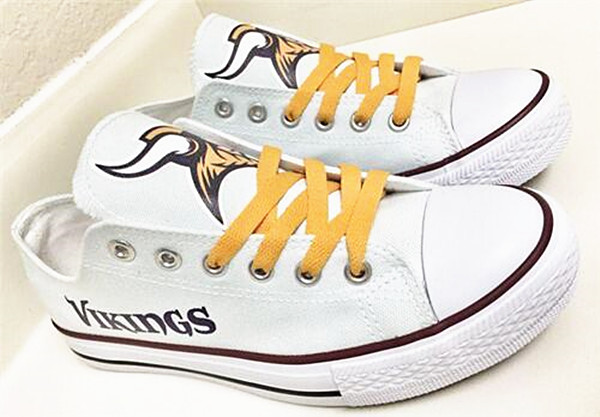 Women and Youth NFL Minnesota Vikings Repeat Print Low Top Sneakers 011