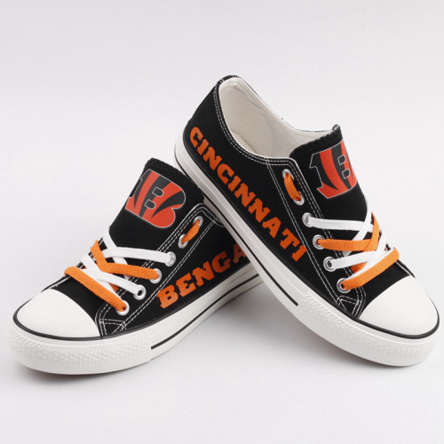 Women Or Youth NFL Cincinnati Bengals Repeat Print Low Top Sneakers r