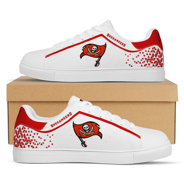 Women's Tampa Bay Buccaneers Low Top Leather Sneakers 002