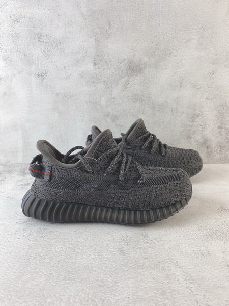 KID YEEZY BOOST 350 NEWKSHOES014