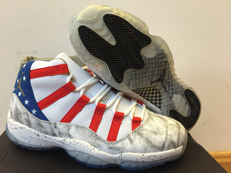 Running weapon Cheap Air Jordan 11 Moon-landing Limited Edition Retro Men